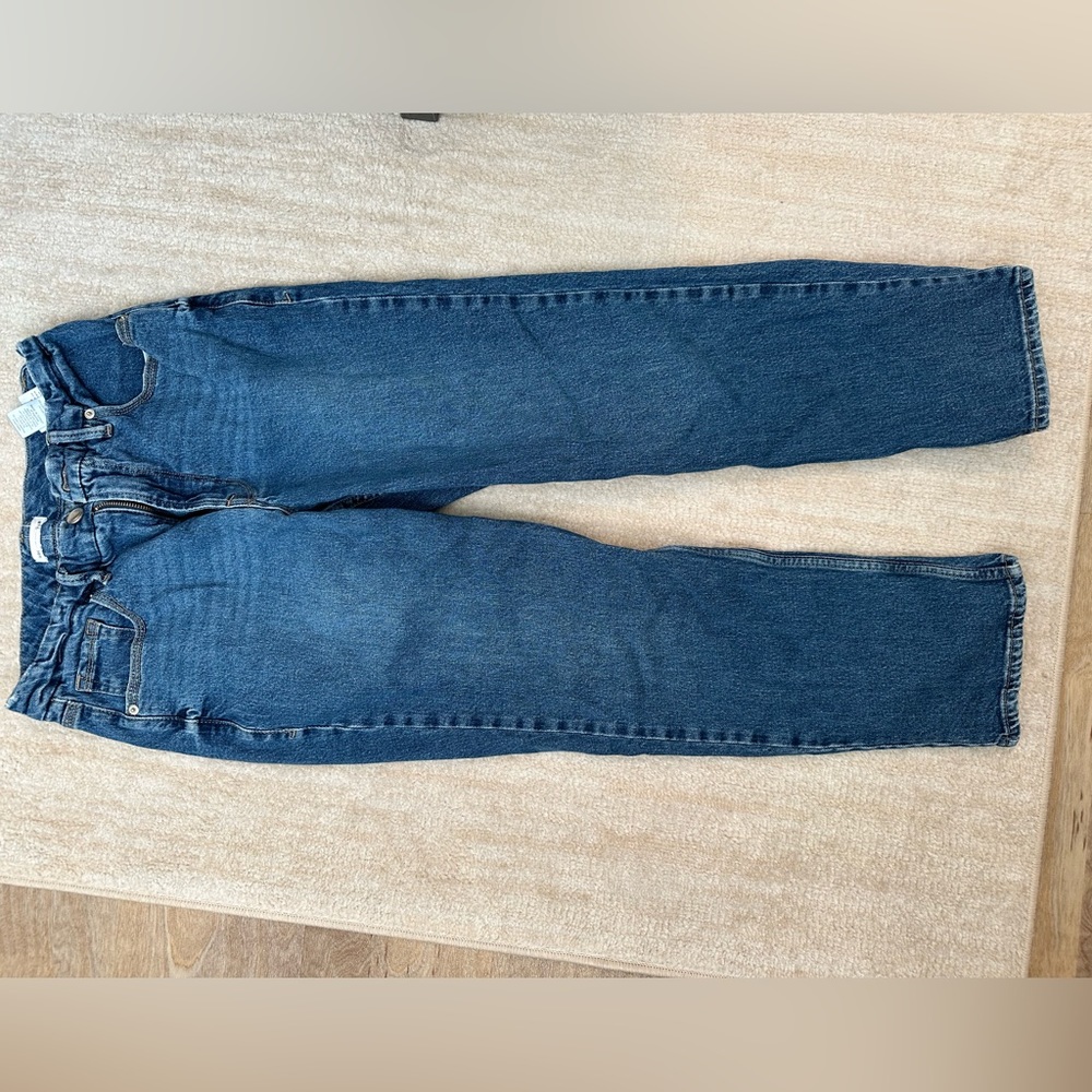Good icon crop jeans